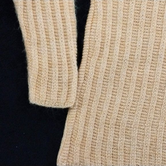 Fashion Bug Sweater Size Large Turtle Neck Peach Color (SOFT) #1262 - Picture 5 of 7